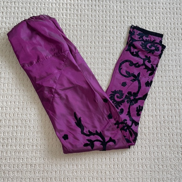 Indian Suit - Picture 3 of 12